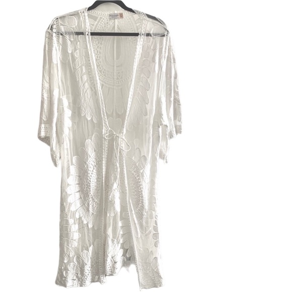Style Apparel Tops - Sheer White/Ivory Lace Embroidery Kimono